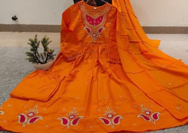 Women’s cotton suit