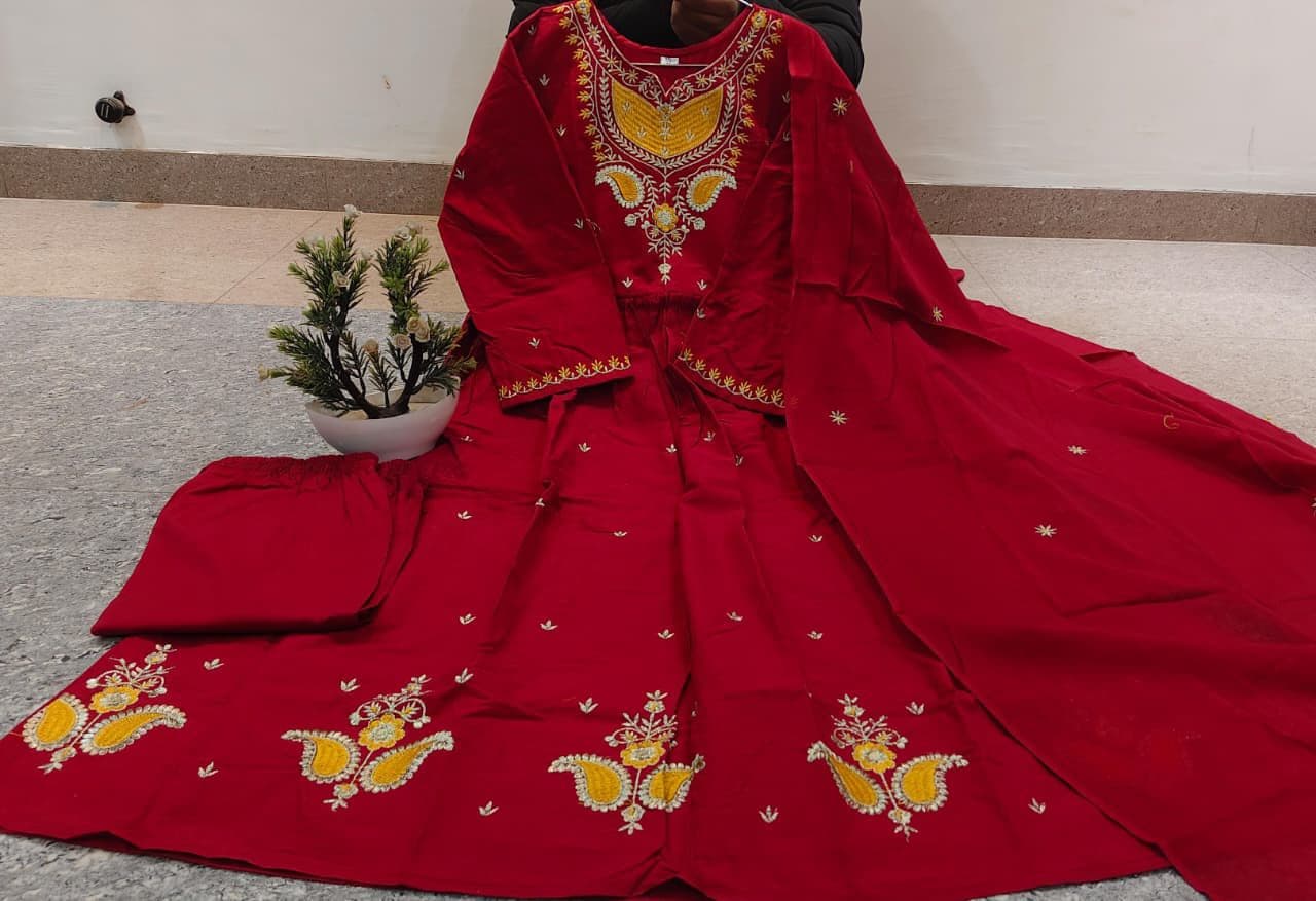Women’s cotton suit