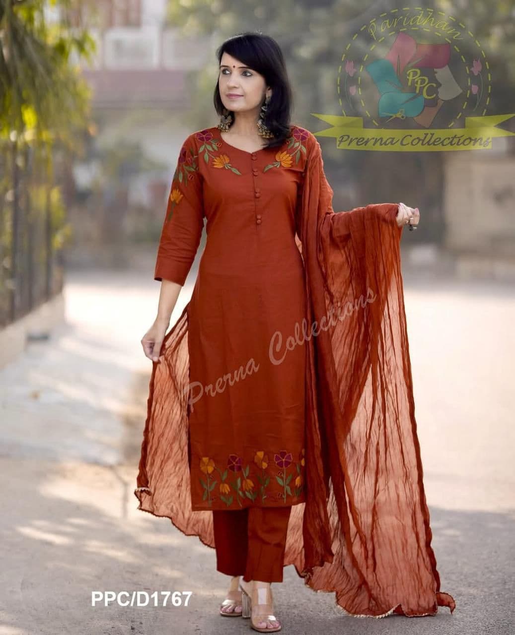 Pure Cotton Gota Lace Suit Set alternate view