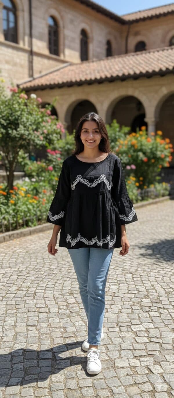 Boho-Chic Scalloped Embroidery Top