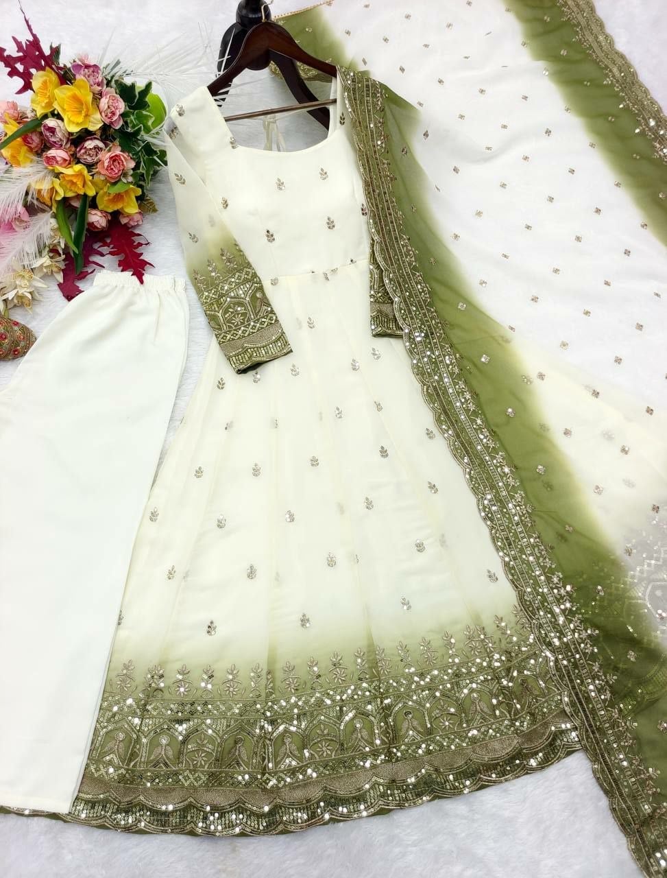 Pure Star Georgette Anarkali Gown Set - Green