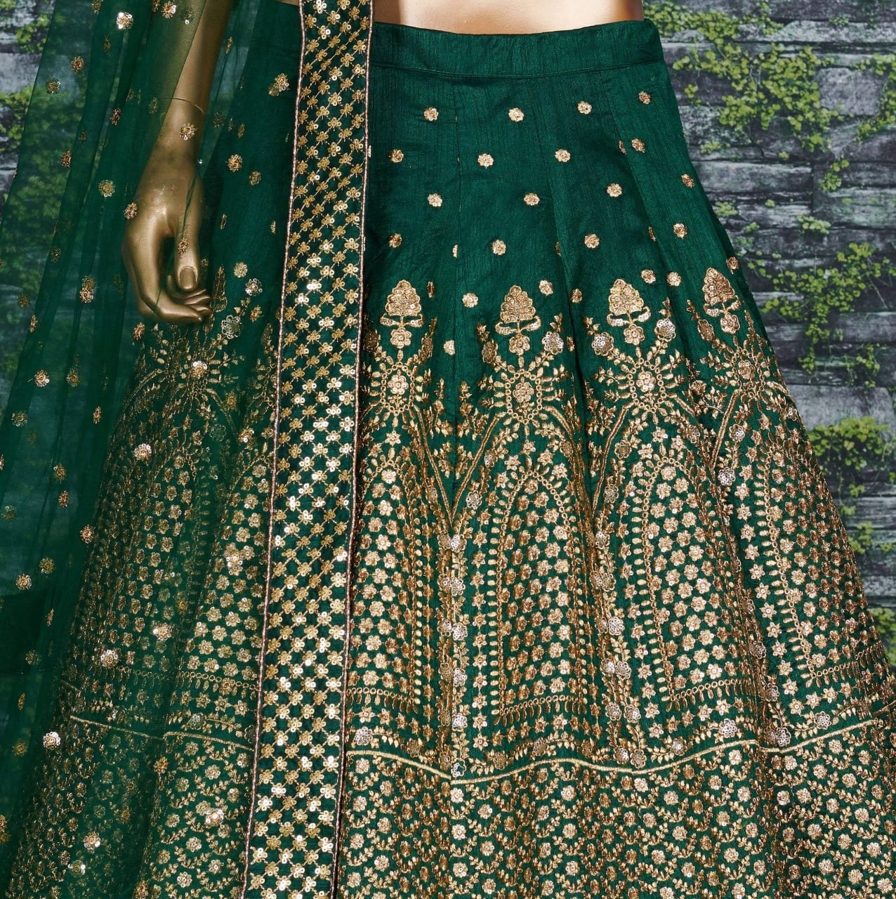 Deep emerald green lehenga Choli Set