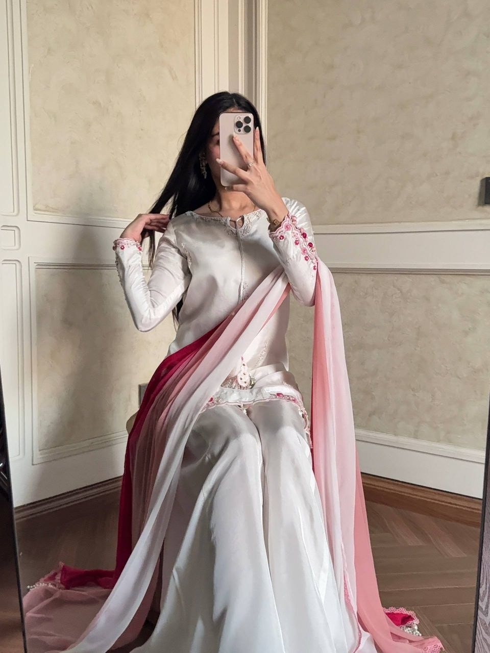 Pure Natural Crepe Silk Suit Set - view 2