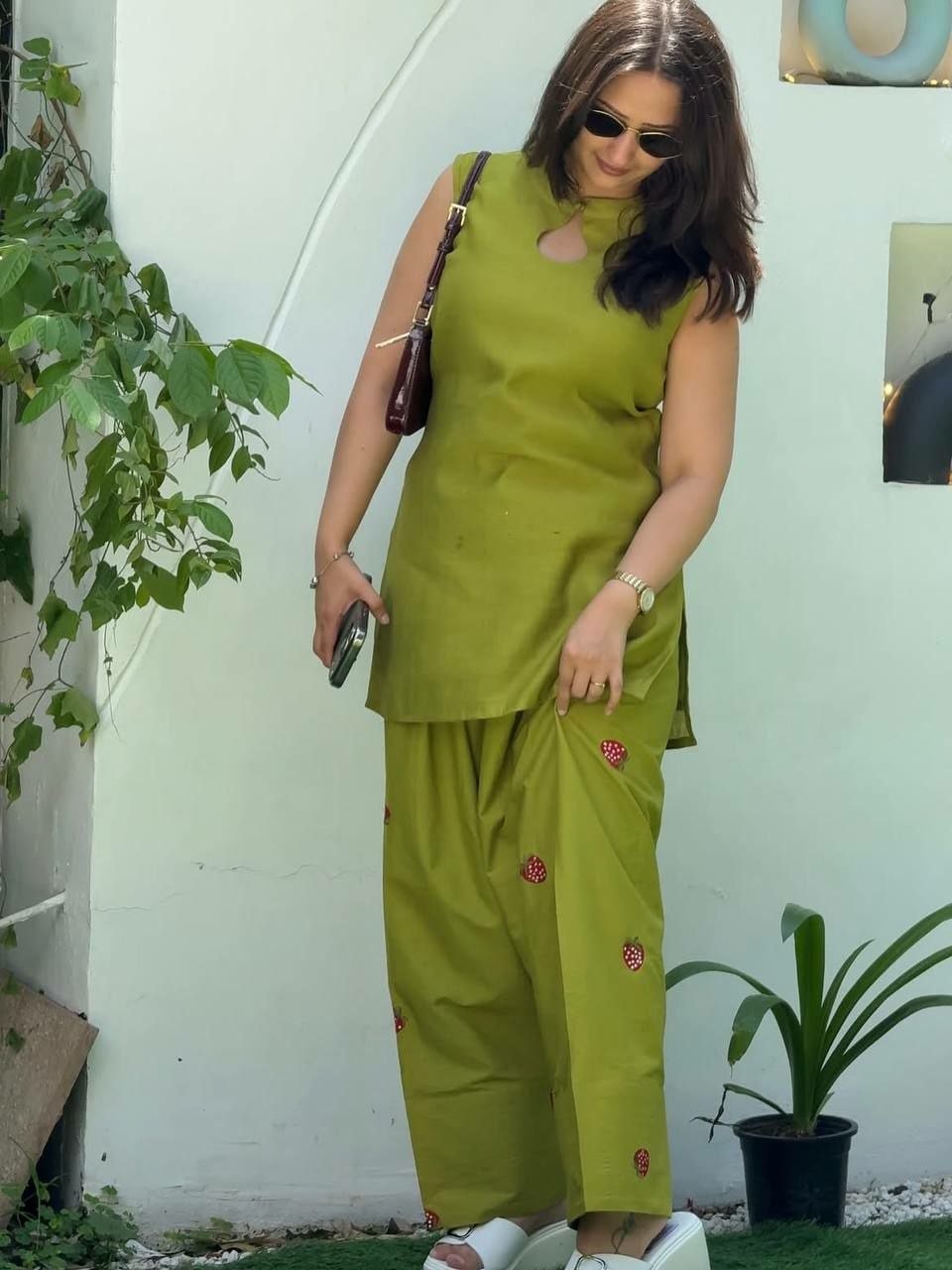 Premium Mal Chanderi Cotton Suit Set - view 1