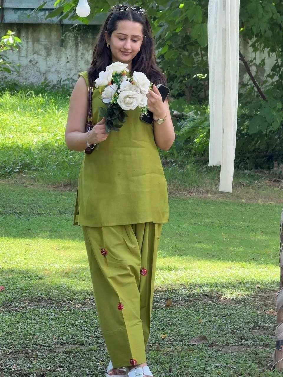 Premium Mal Chanderi Cotton Suit Set - view 3