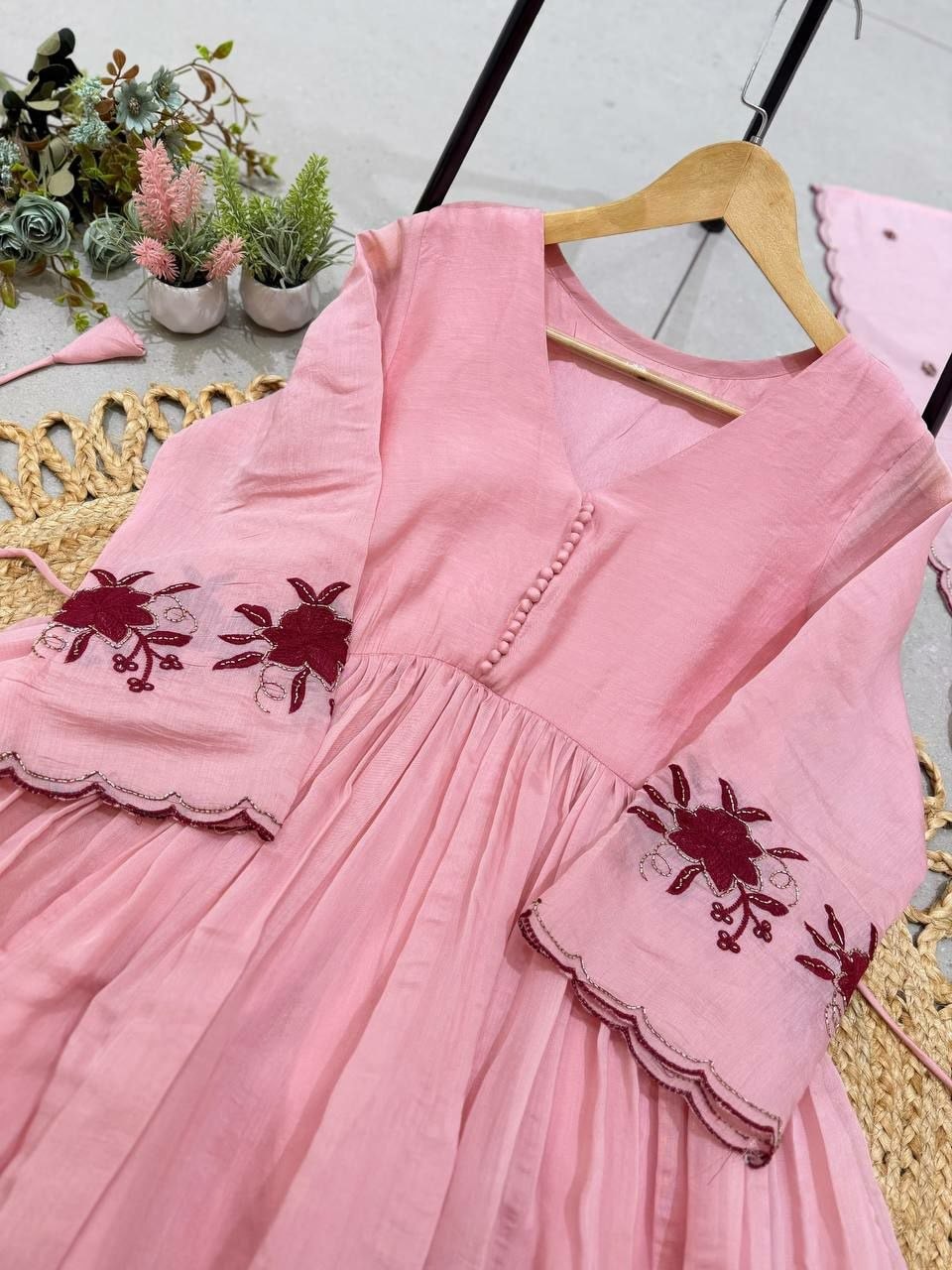 Premium Mul Chanderi Suit Set - Pink - view 2