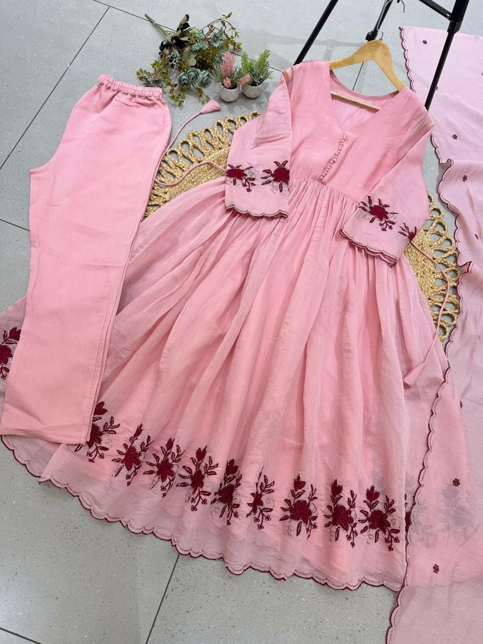 Premium Mul Chanderi Suit Set - Pink - view 1
