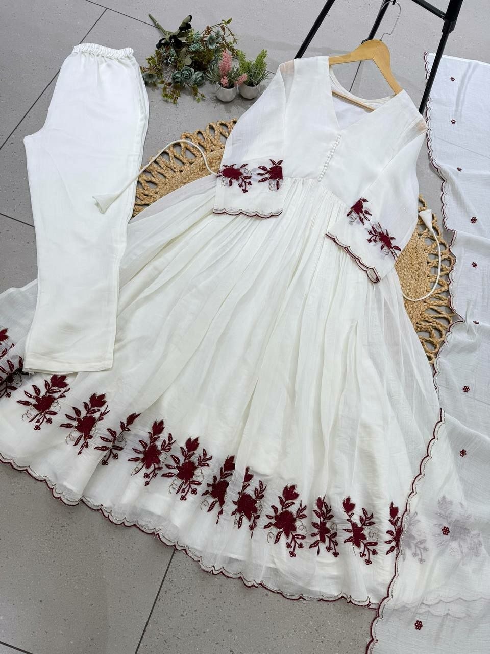 Premium Mul Chanderi Suit Set - White - view 1