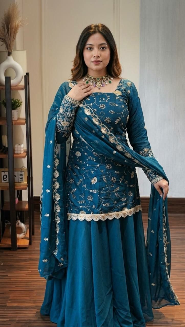 Pure Crunchy Crush Silk Suit Set - view 1