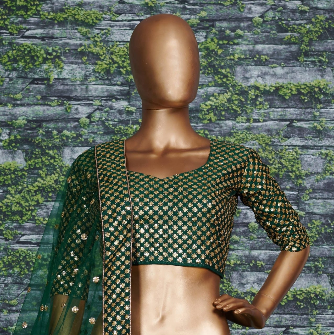 Deep emerald green lehenga Choli Set - view 4