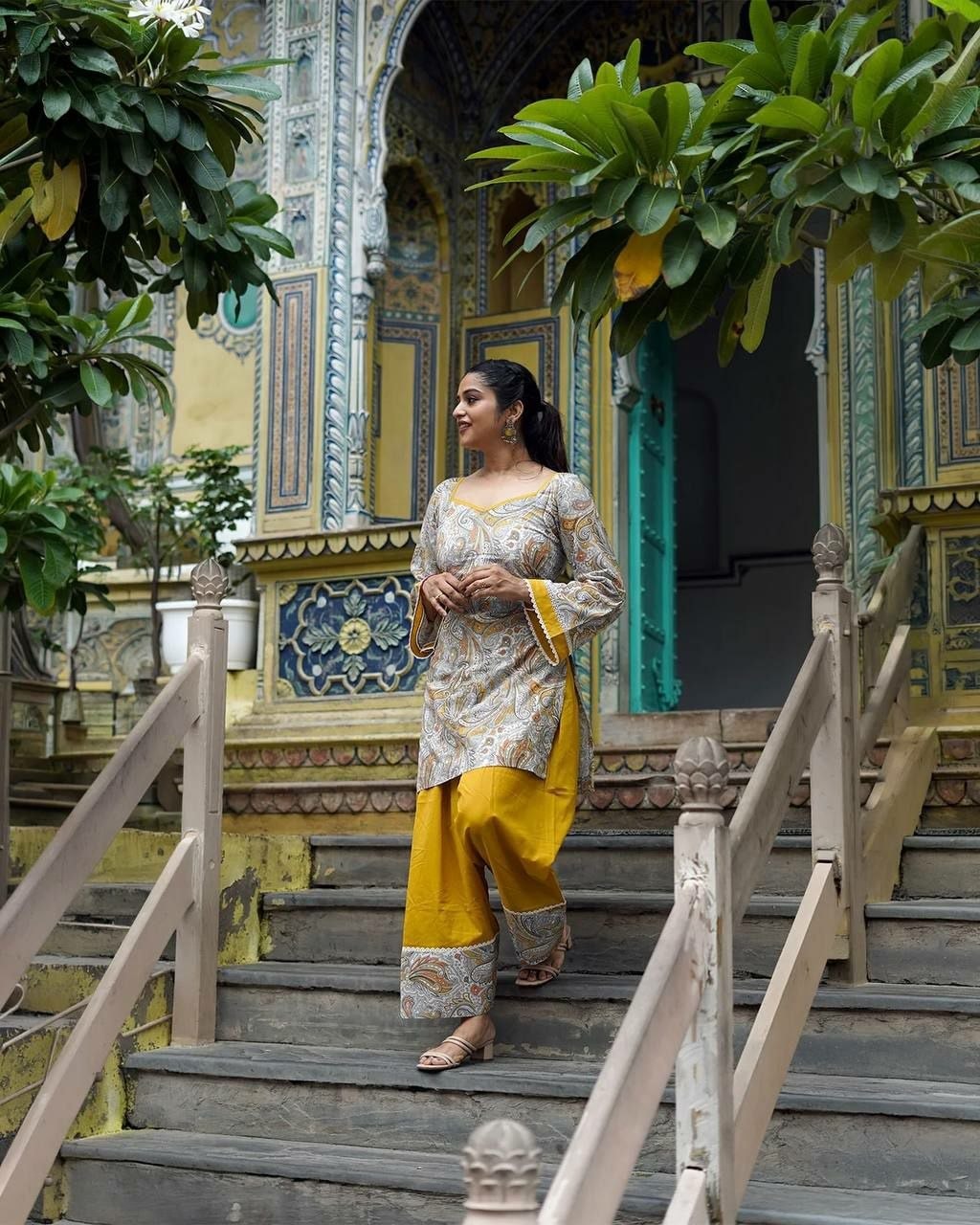 Premium Natural Crepe Salwar Suit Set - view 1