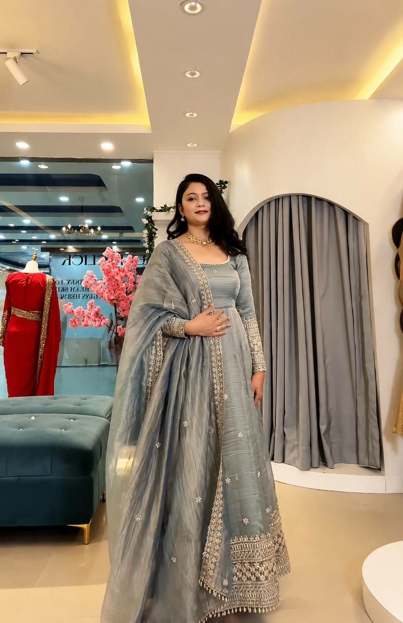 Crunchy Silk Anarkali Gown Set - view 1