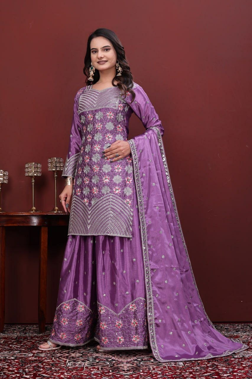 Heavy Chinon Silk Suit Set - view 1