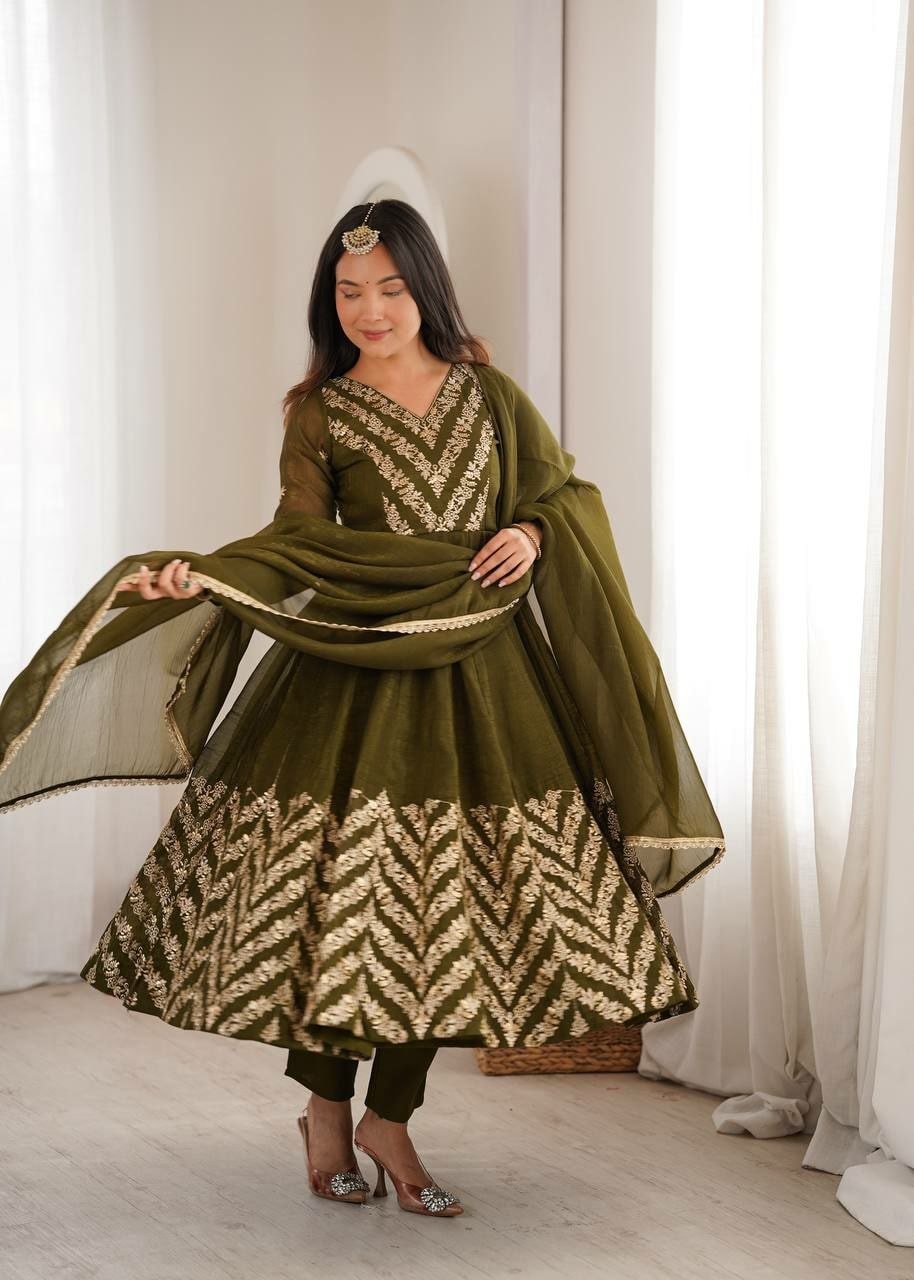 Premium Crunchy Silk Anarkali Gown Set - view 2