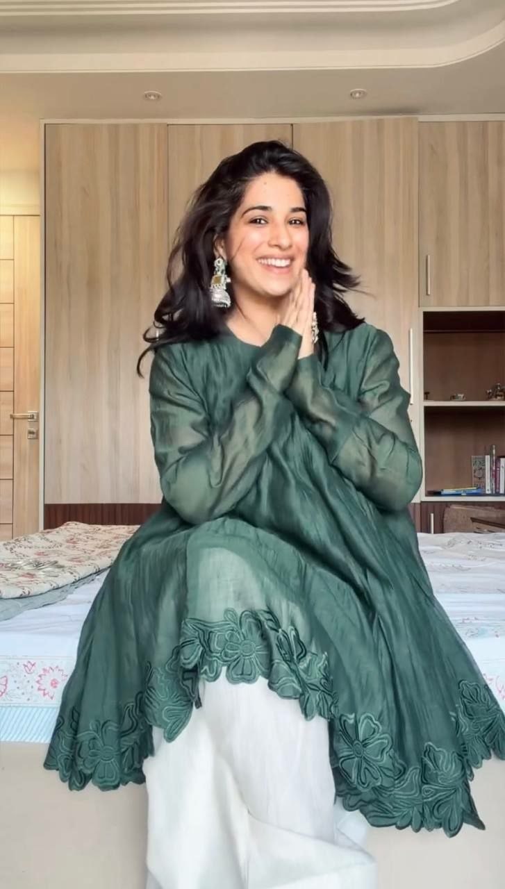 Heavy Mal Chanderi Suit set - view 3