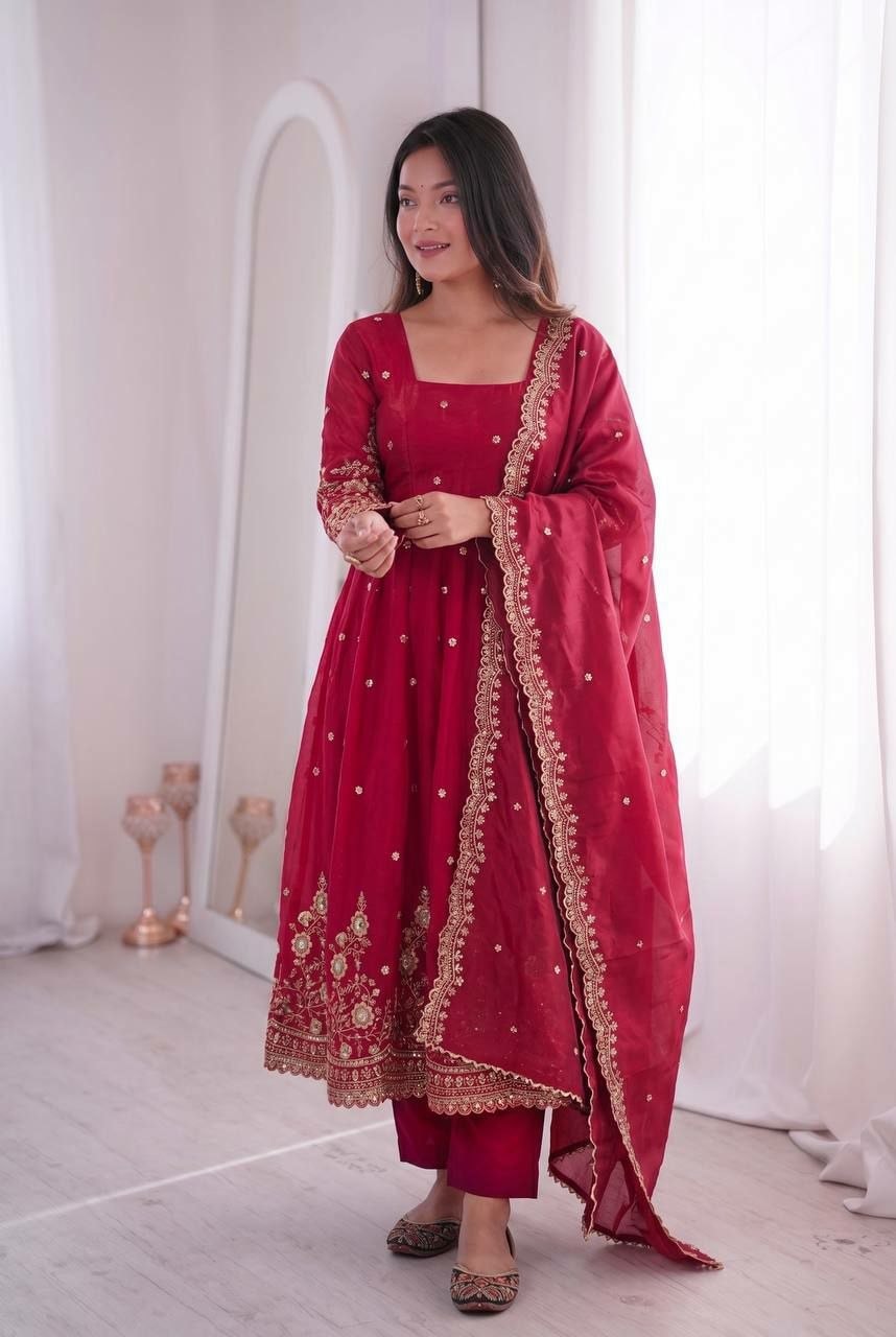 Heavy Two Tone Fandy Anarkali Gown Set - view 1