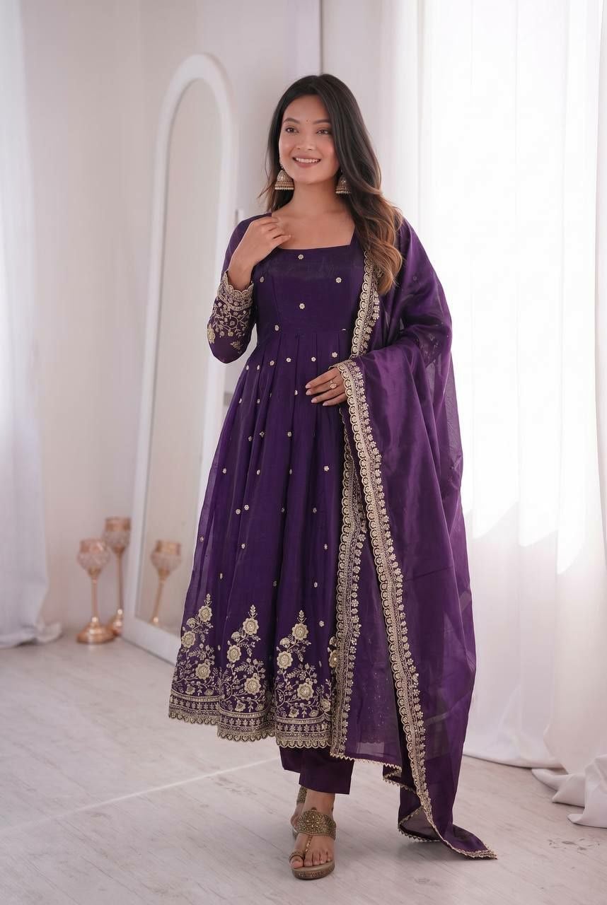 Heavy Two Tone Fandy Anarkali Gown Set