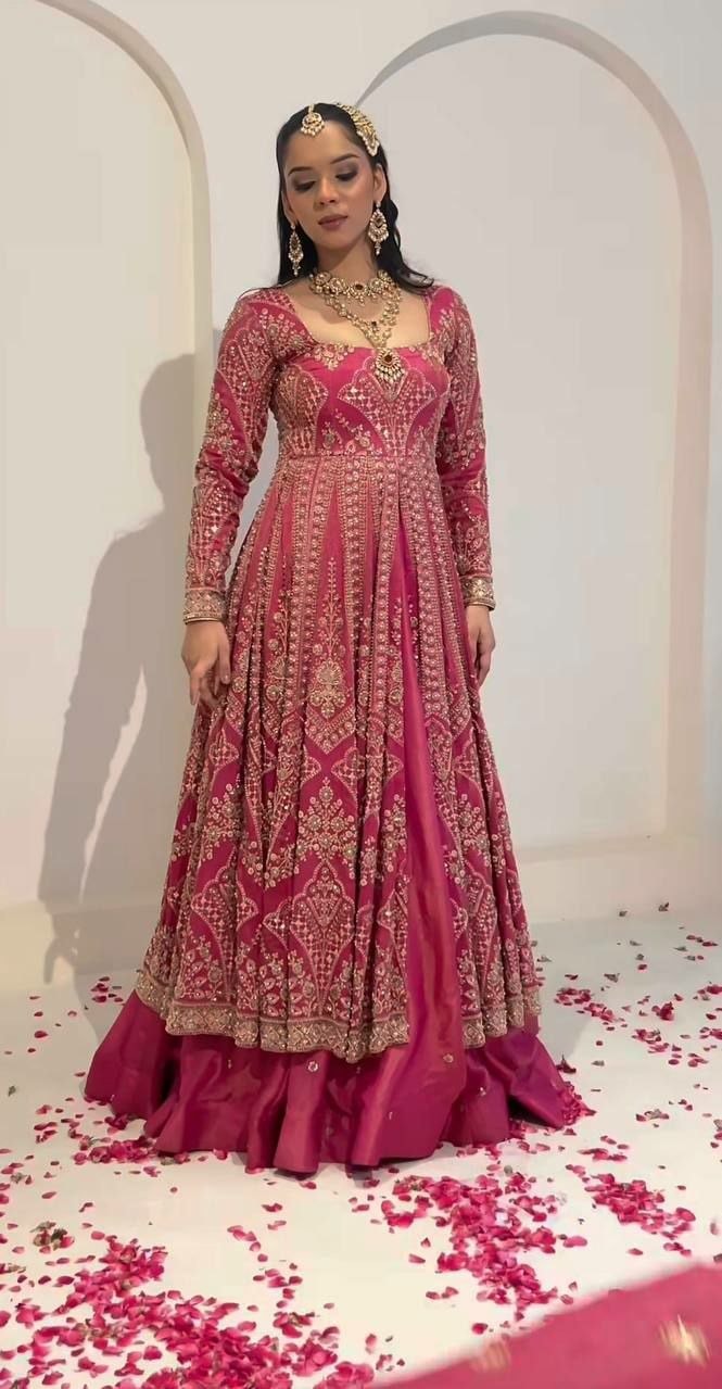 Premium Shimmer Silk Suit Set - view 5