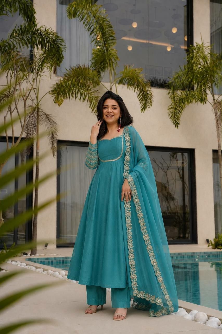 Heavy Crunchy Silk Suit Set - view 1
