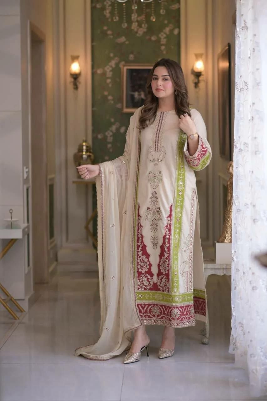 Pure Roman Silk Cream Suit Set - view 4
