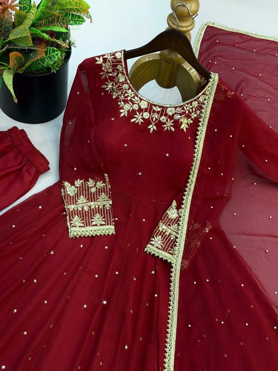 Heavy Faux Georgette Suit Set - view 5