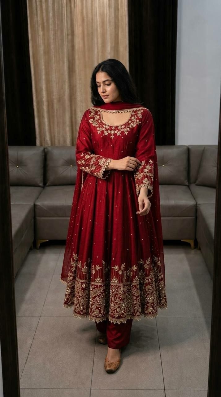 Heavy Faux Georgette Suit Set - view 4