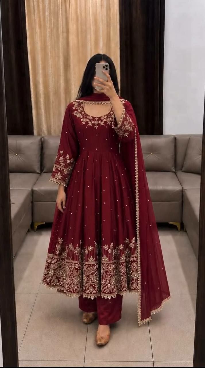 Heavy Faux Georgette Suit Set