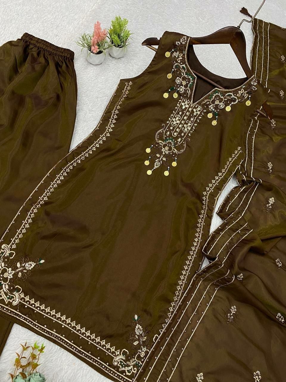 Premium Coss Moss Suit Set - view 3