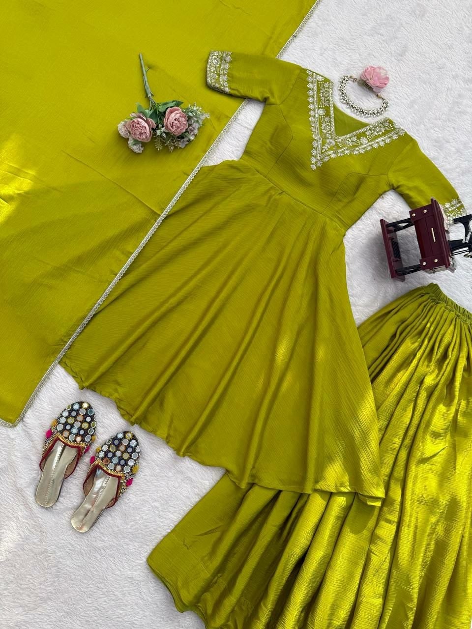 Heavy Chinon Silk Salwar Suit Set - Lime Green - view 5