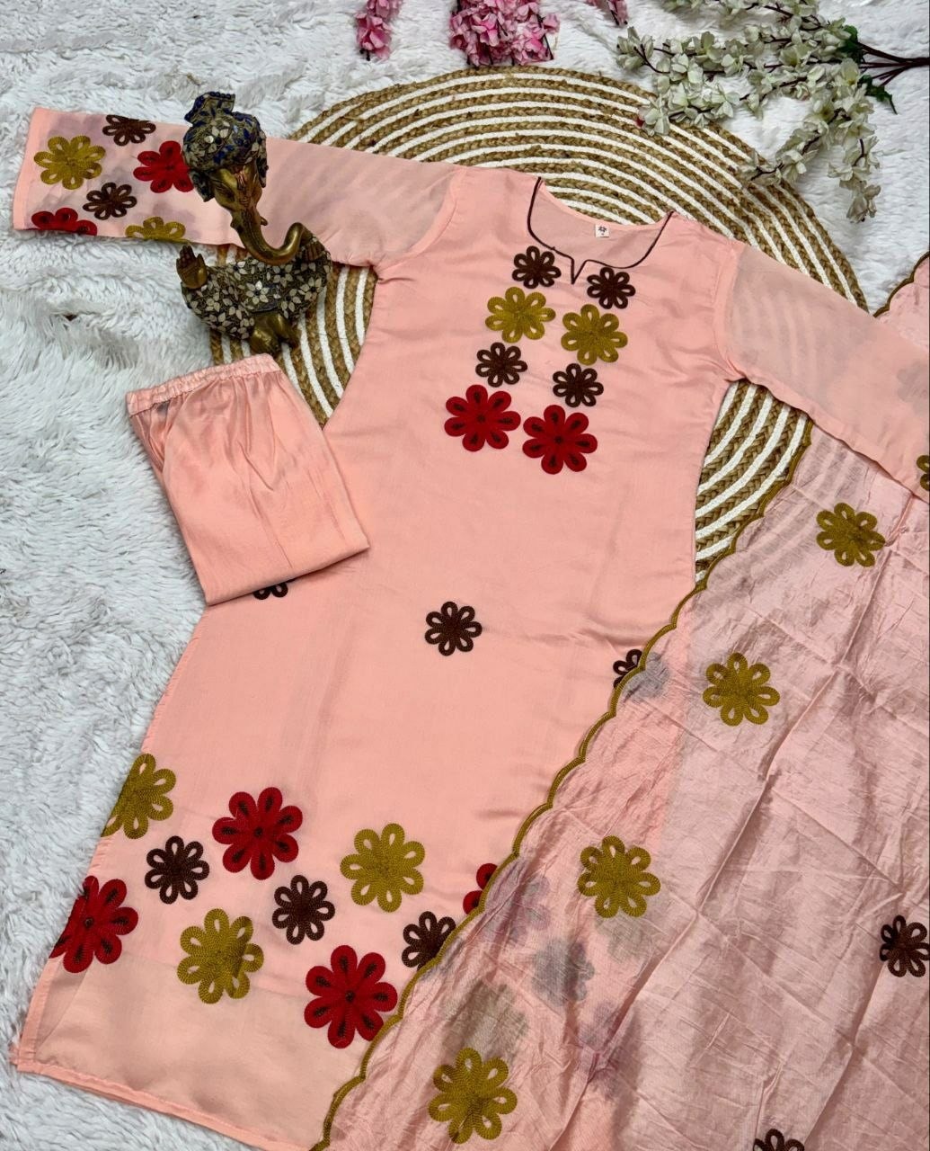Premium Chanderi Silk Suit Set - Pink - view 2