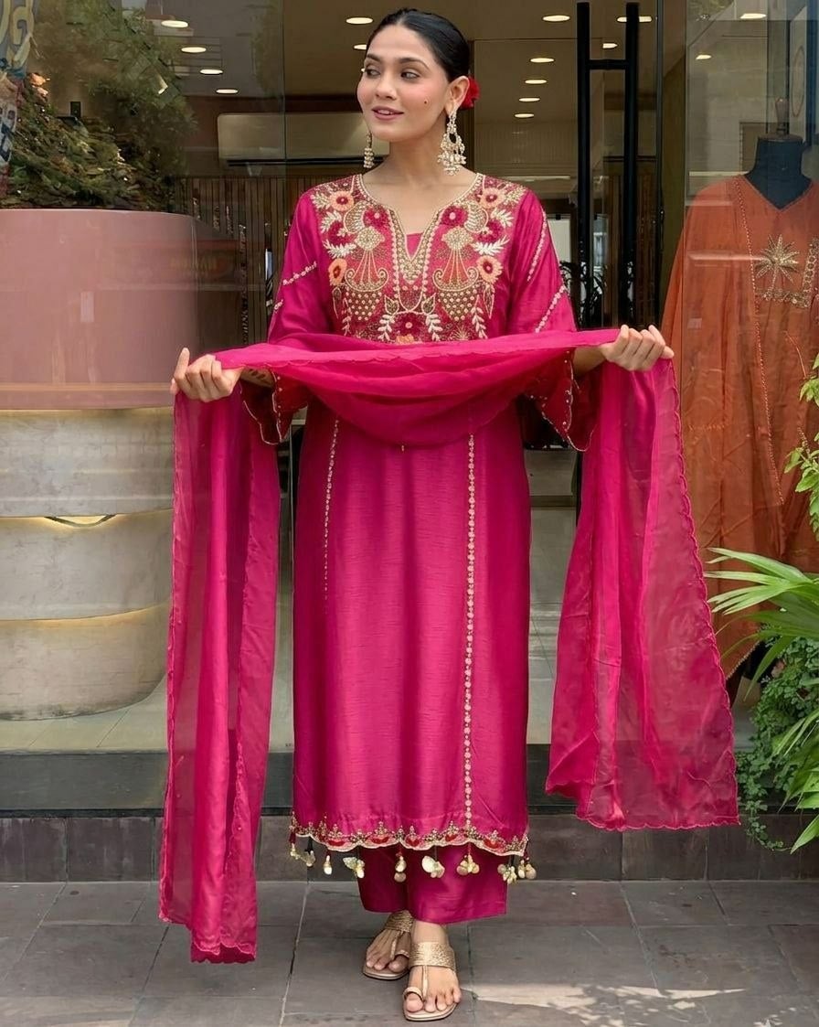 Pure Viscose Chanderi Silk Suit Set - Pink