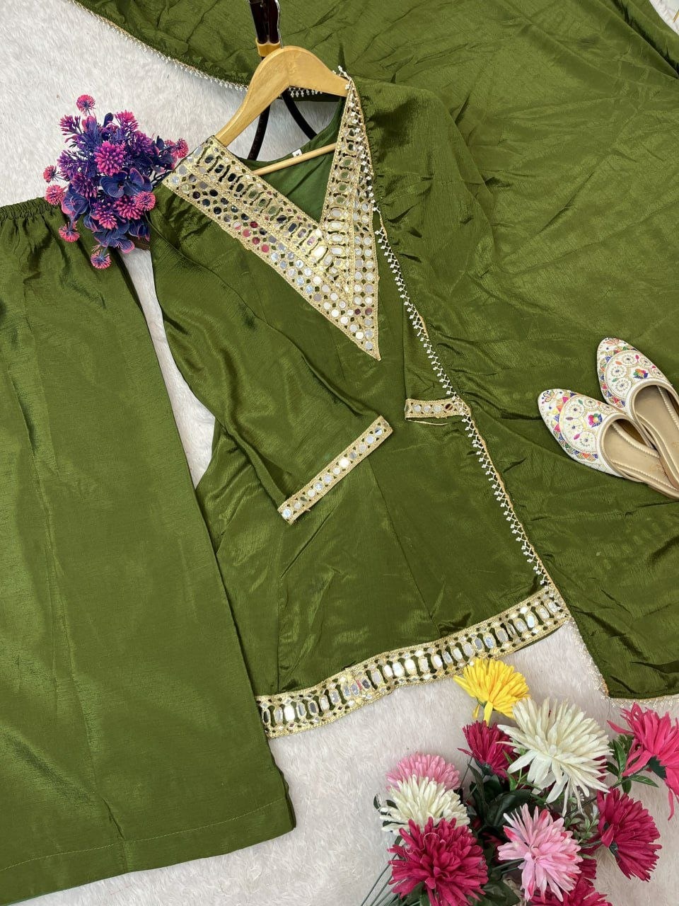 Pure Chinon Silk Salwar Suit Set (SIDV2416) - view 2