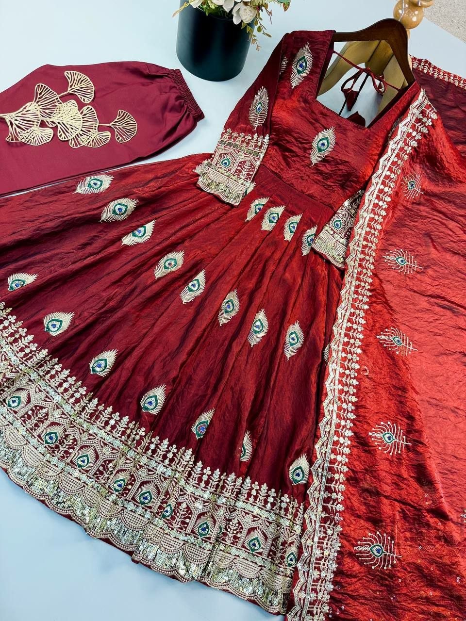 Pure Fendy Silk Anarkali Gown Set - Maroon - view 1
