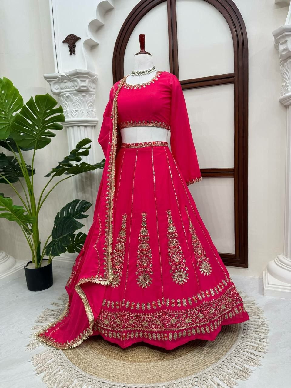 Flowy Chinon lehenga choli set - Pink - view 3