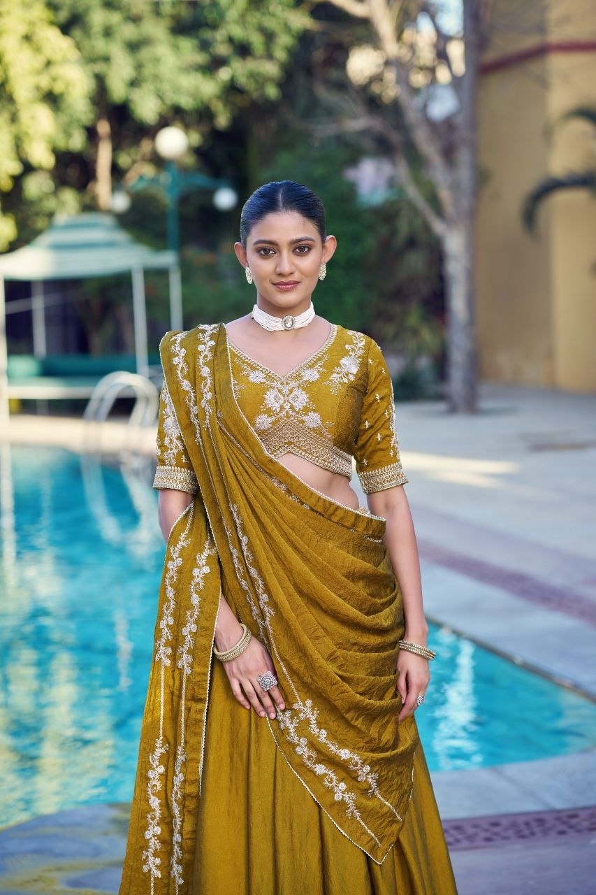 Rangoli Crush lehenga Choli Set - Yellow - view 2