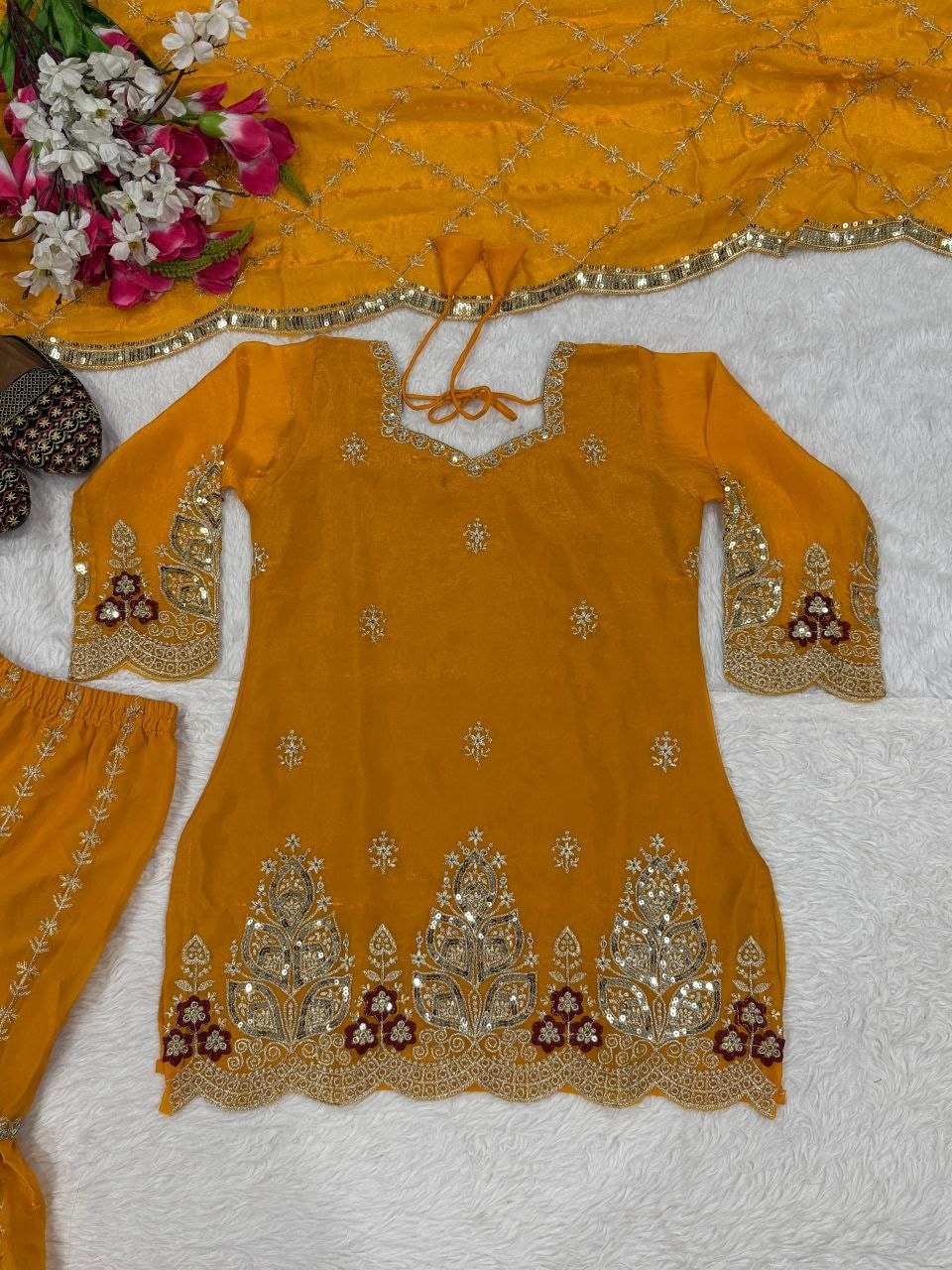 Heavy Fandy Crush Material Salwar Suit Set - view 4