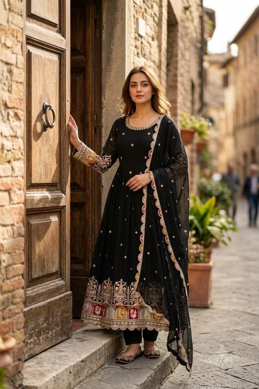 Pure Blooming Georgette Anarkali Gown Set