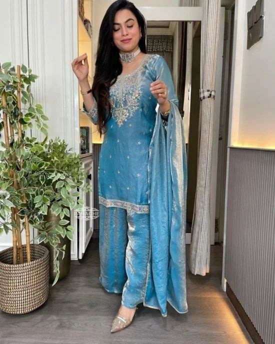 Heavy Soft Fandy Silk Salwar Suit Set