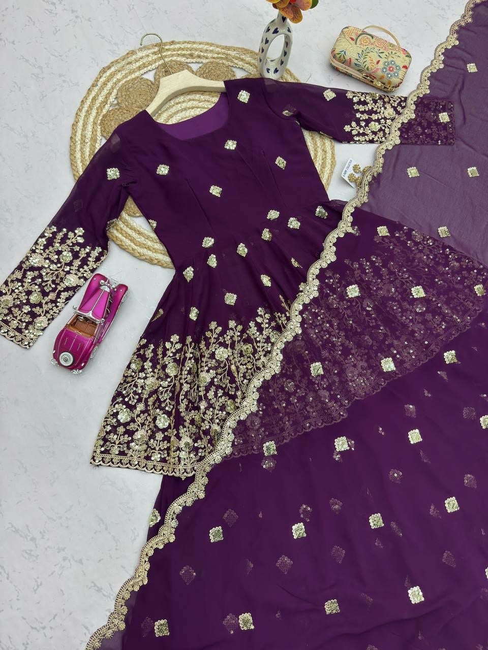 Heavy Fox Georgette Suit Set