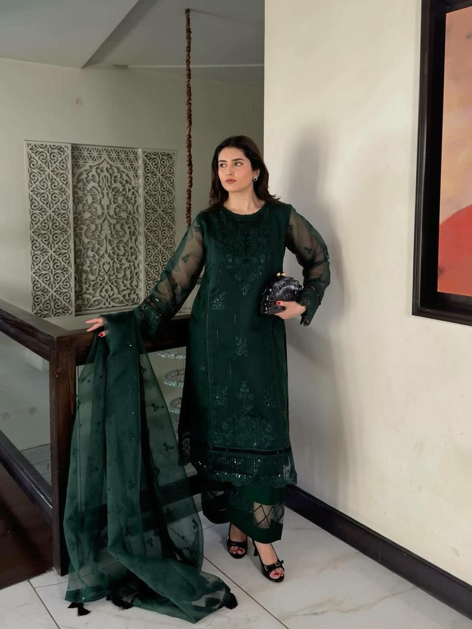 Heavy Soft Organza Salwar Suit Set - Green - view 1